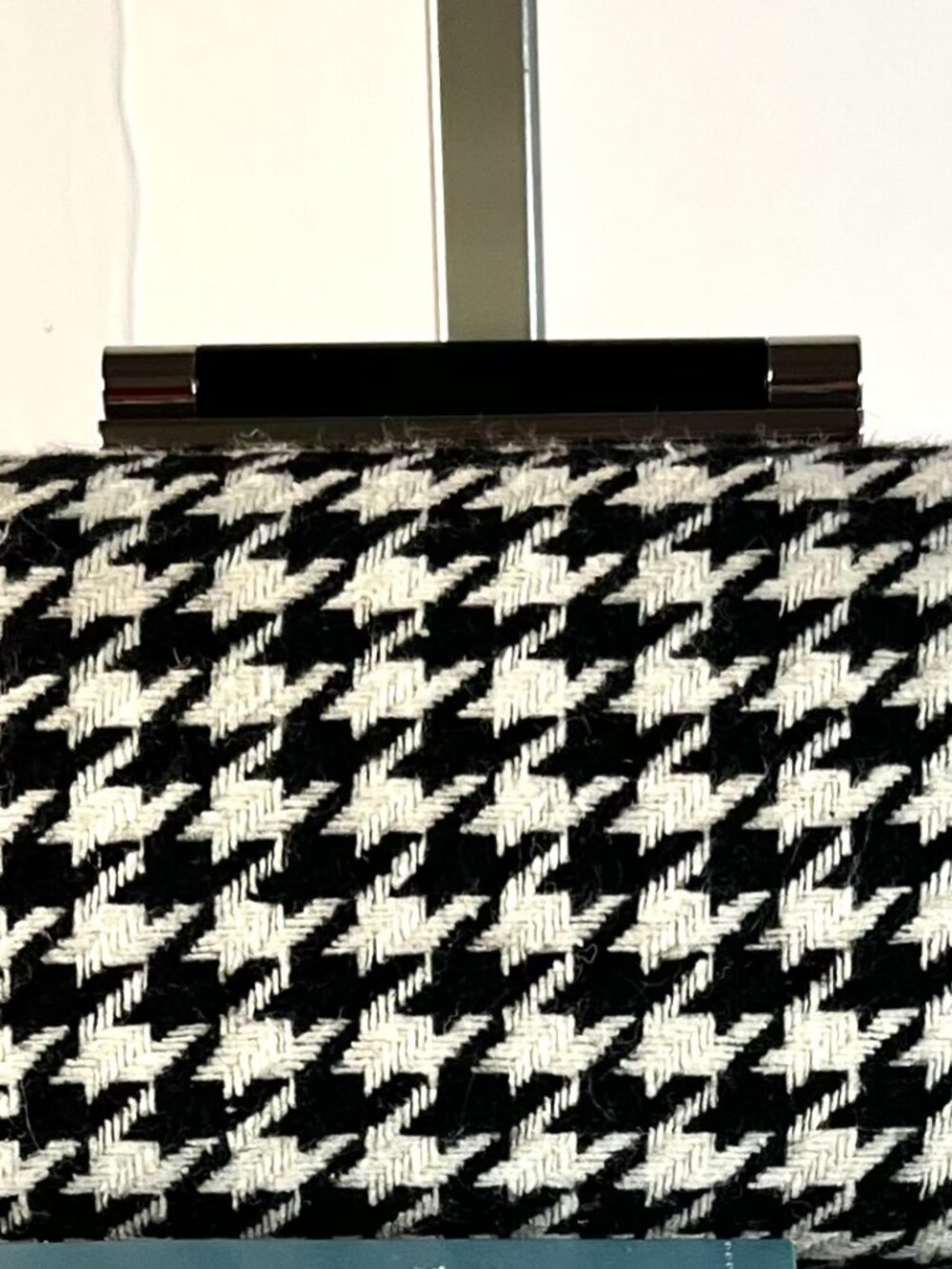NWT 🖤 Kate Landry Houndstooth Evening Clutch – Classic Black & White Elegance - Picture 16 of 16